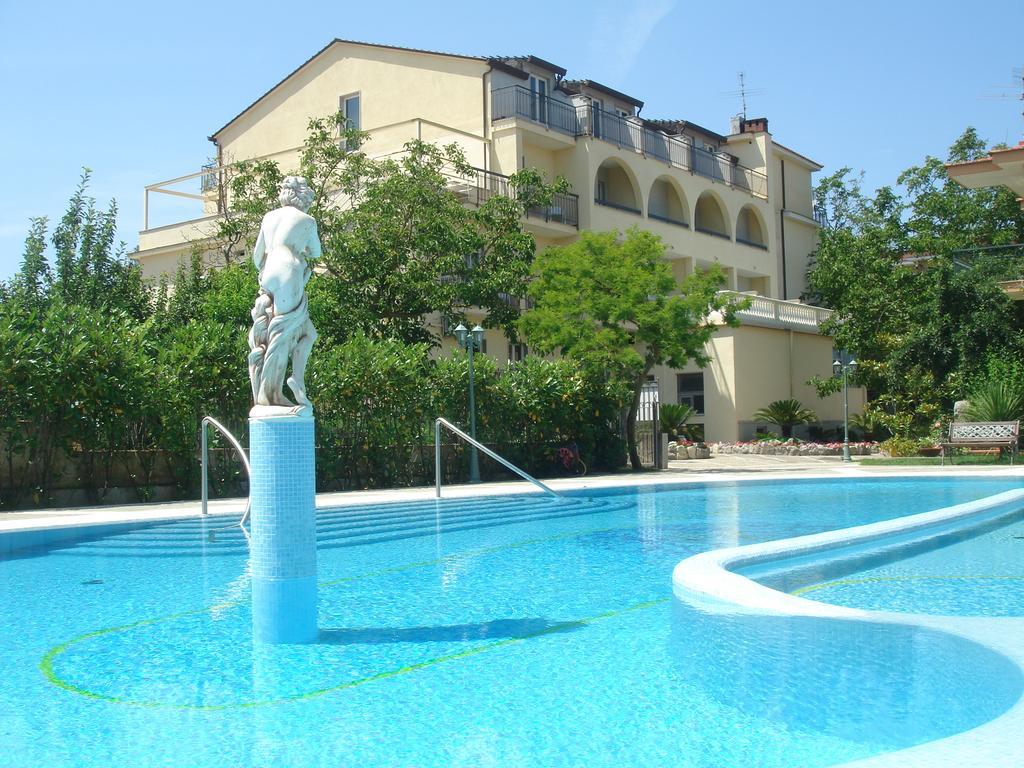 Hotel Sant'Agata Сант-Агата-суи-Дуэ-Гольфи Экстерьер фото